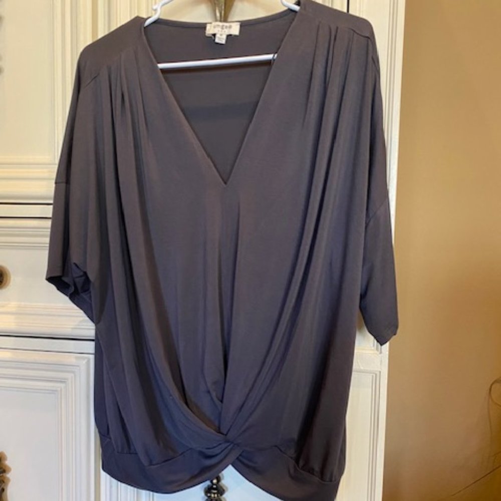 Umgee Short Sleeve V-Neck with Gathered Waist - Size M